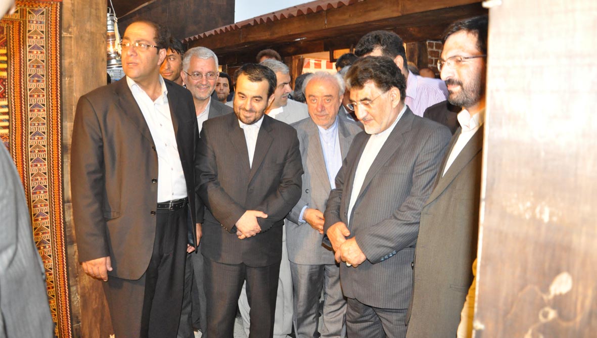 اولین-نمایشگاه-جانبی-اجلاس-اتاق-های-کشورهای-حاشیه-خزر-افتتاح-شد